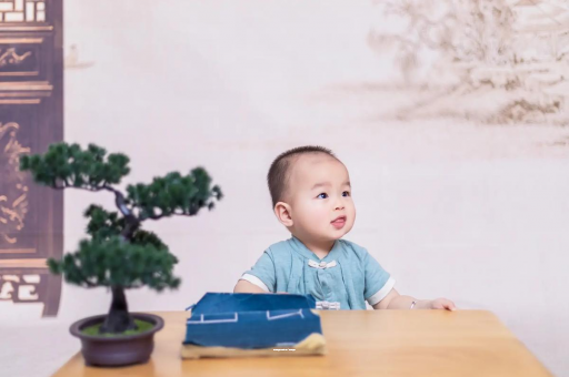 单县宝宝腿纹不对称怎么办